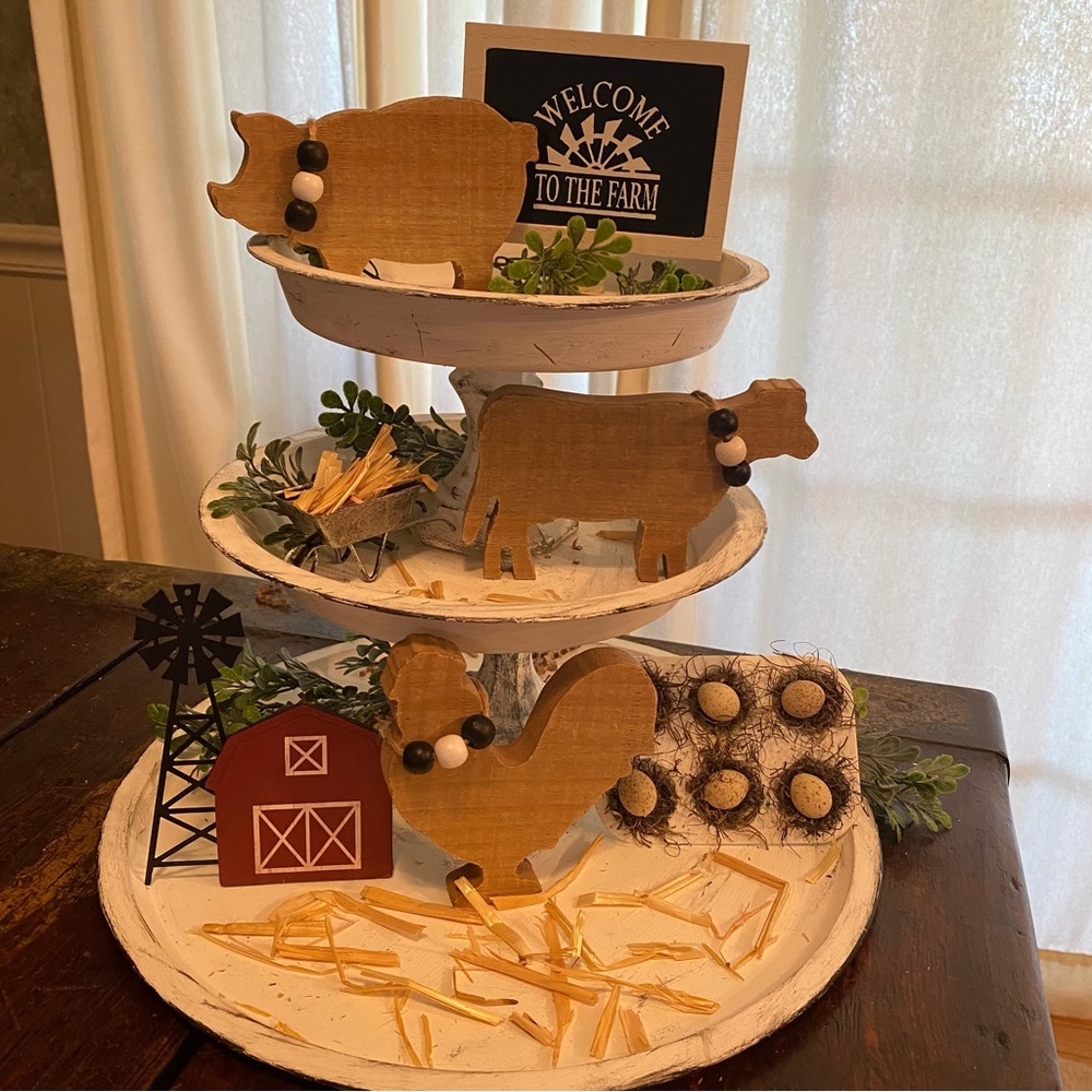 Farmhouse Tiered Tray 12 pieces